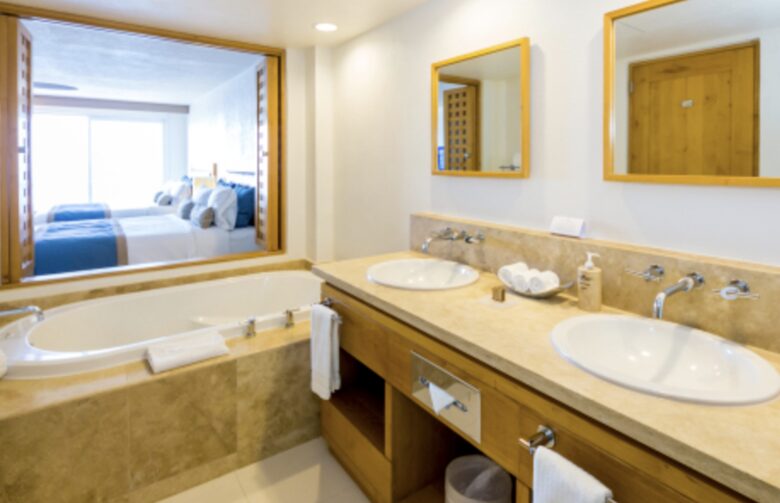 Baja Point (Formerly Grand Regina) Oceanside Luxury Residence - San Jose del Cabo, Mexico