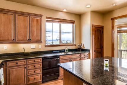 On the Slopes in Wonderful Family Ski Resort! - Granby, Colorado