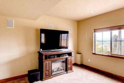 On the Slopes in Wonderful Family Ski Resort! - Granby, Colorado