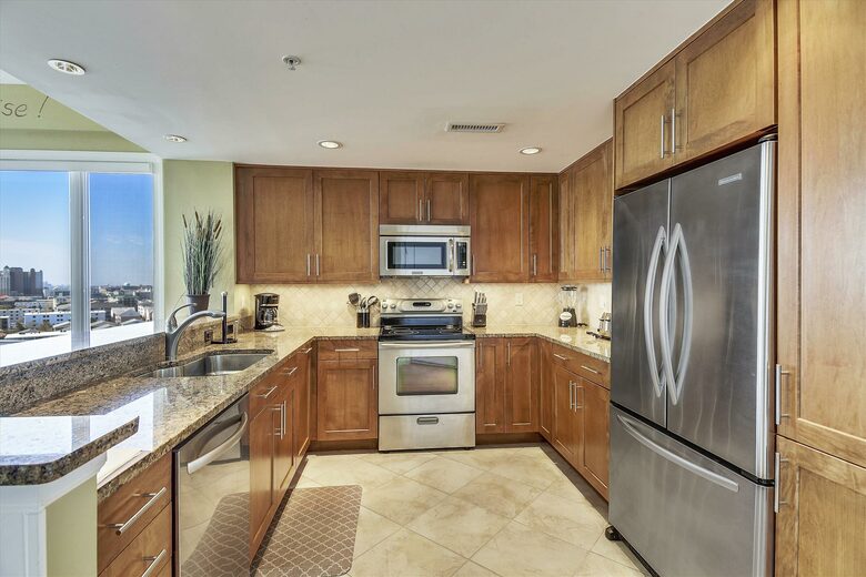 Luxury Grand Meridian West Penthouse - Ocean City, Maryland