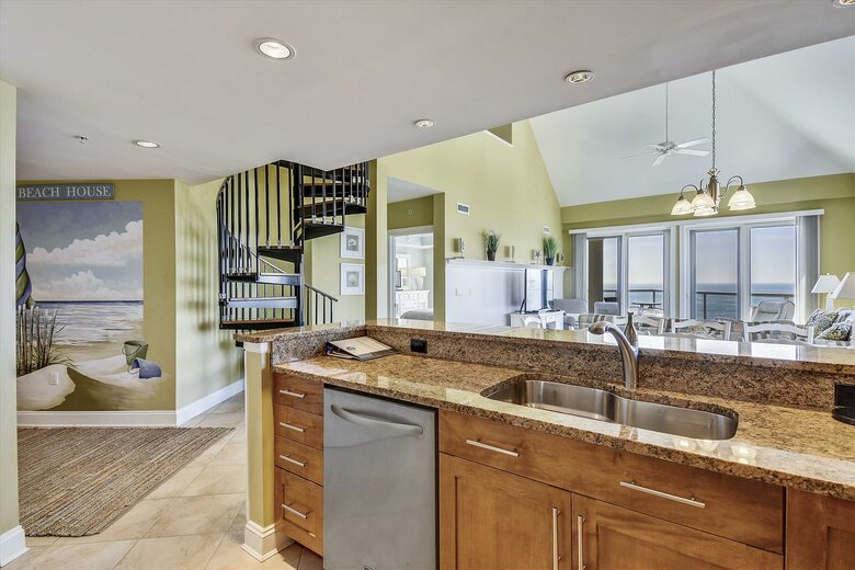 Luxury Grand Meridian West Penthouse - Ocean City, Maryland