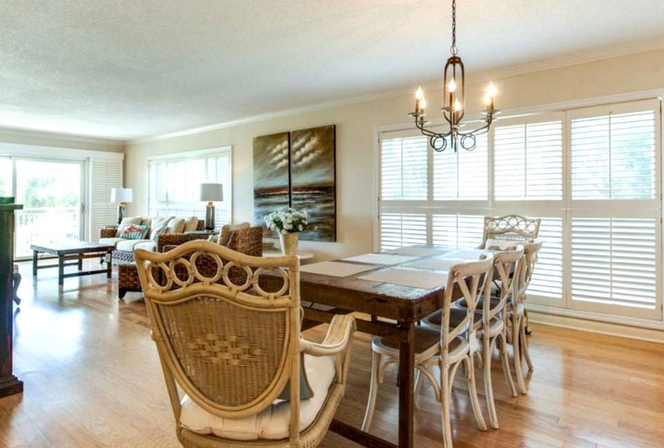 Relax and enjoy ocean front villa , private covered patio, 1st floor, no stairs - Hilton Head, South Carolina