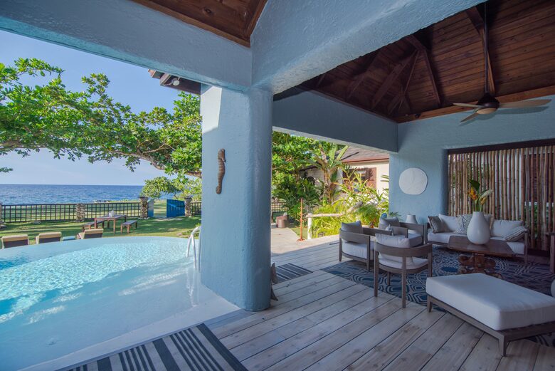 Ocean Front Caribbean Sea Villa - Brown Shuggah (Ocho Rios) - Llandovery Estate, Jamaica