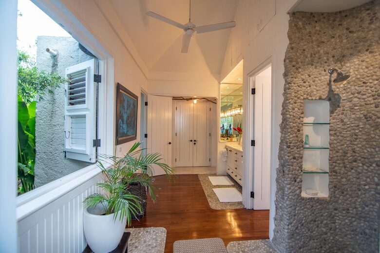 Ocean Front Caribbean Sea Villa - Brown Shuggah (Ocho Rios) - Llandovery Estate, Jamaica