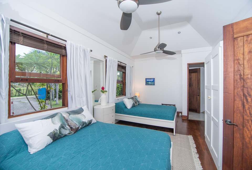 Ocean Front Caribbean Sea Villa - Brown Shuggah (Ocho Rios) - Llandovery Estate, Jamaica