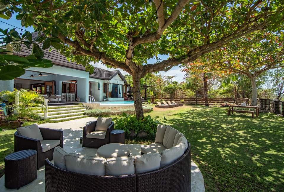 Ocean Front Caribbean Sea Villa - Brown Shuggah (Ocho Rios) - Llandovery Estate, Jamaica