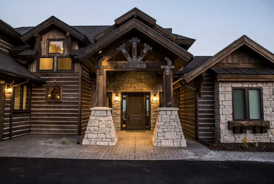 The Lodge at Cherry Butte - Ashton, Idaho