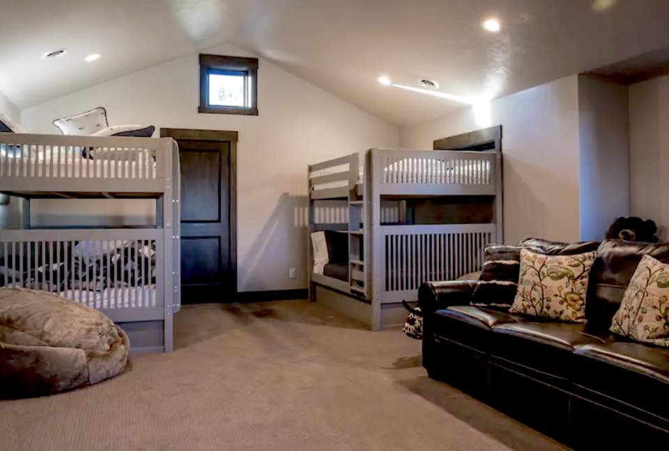 The Lodge at Cherry Butte - Ashton, Idaho