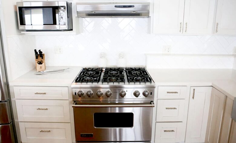 North Shore Estate - Haleiwa, Oahu, Hawaii