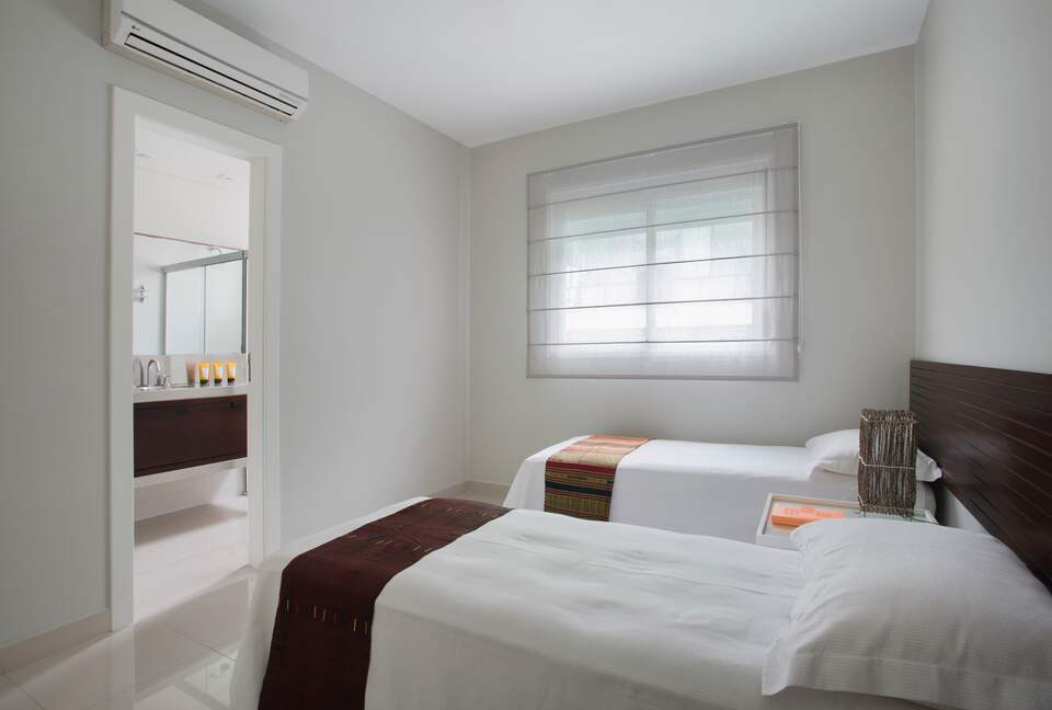 Residencial Maria Regina Vanzo - Balneario Camboriu, Brazil