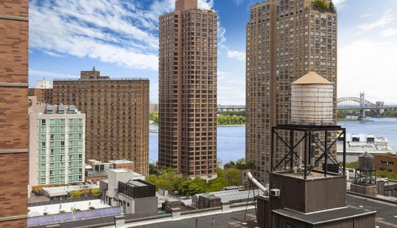 Luxury Upper East Side Family Apartment - New York, New York