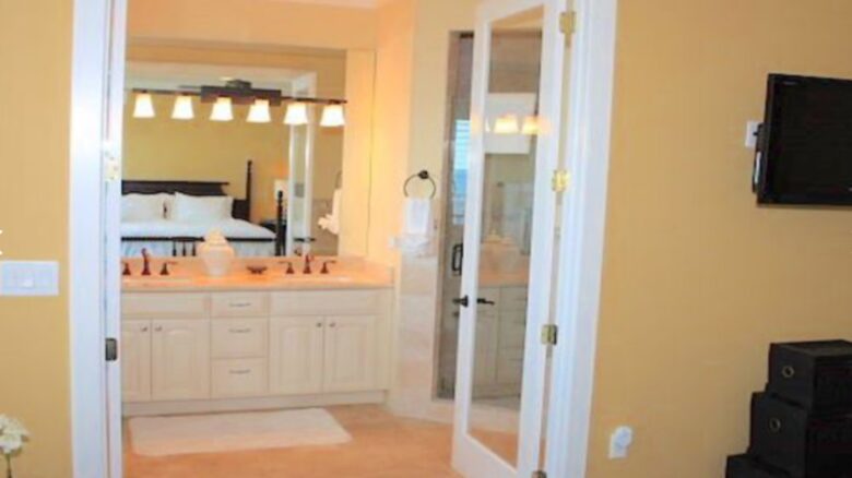 Jimmy Johnson's Fisherman's Cove - 3 Bedroom - Key Largo, Florida