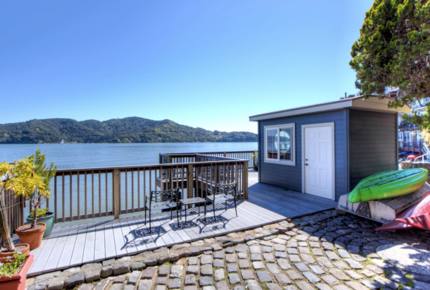 Waterfront Apartment: A Ferry Away From San Francisco! - Tiburon, California