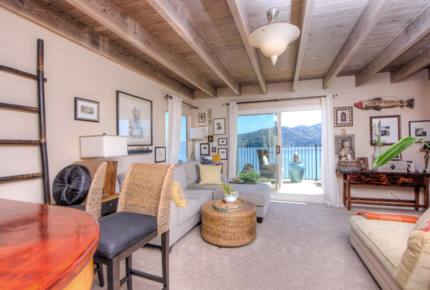 Waterfront Apartment: A Ferry Away From San Francisco! - Tiburon, California