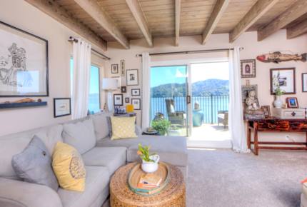 Waterfront Apartment: A Ferry Away From San Francisco! - Tiburon, California