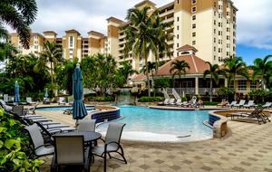 Rare 3 bed, 3 bath condo walkable to the Best Beach in Naples! - Naples, Florida