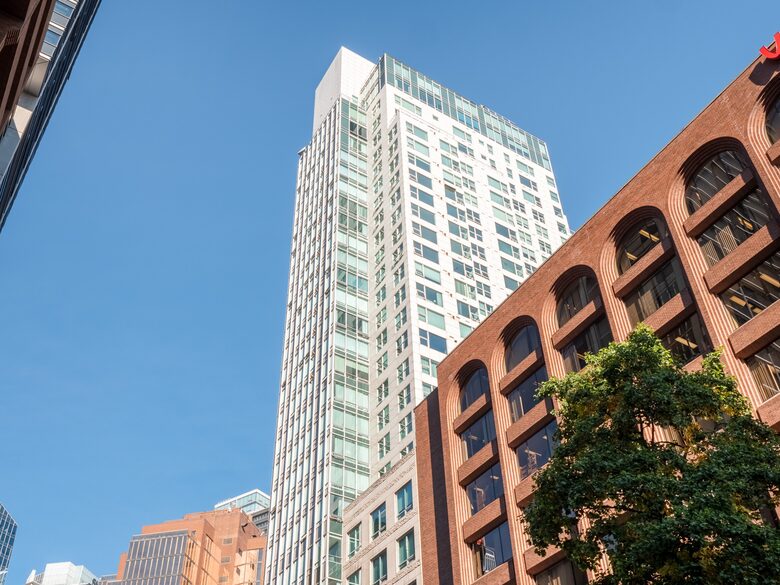 Luxury Residence at Terminal City Club - Vancouver, Canada