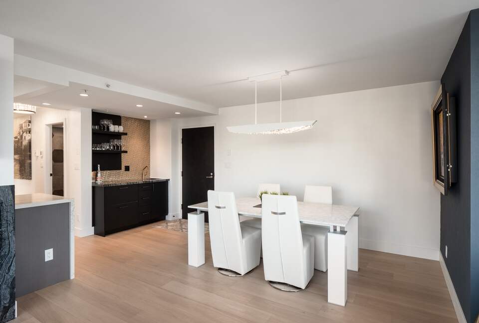 Luxury Residence at Terminal City Club - Vancouver, Canada