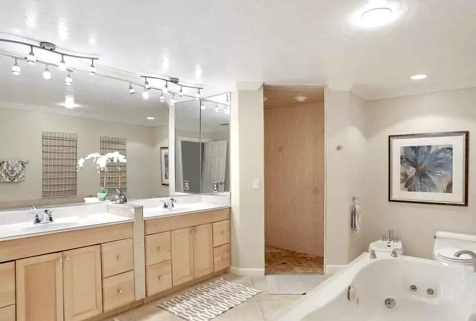 Siesta Key Retreat - Siesta Key, Florida