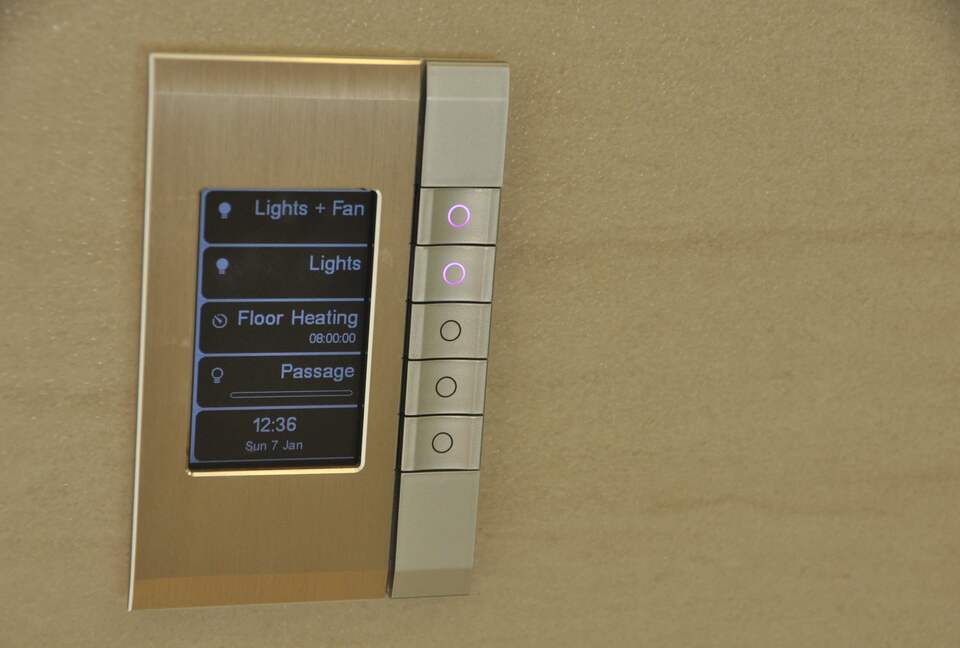 Amanwali - Luxury Beach Escape - Whale Beach, Australia