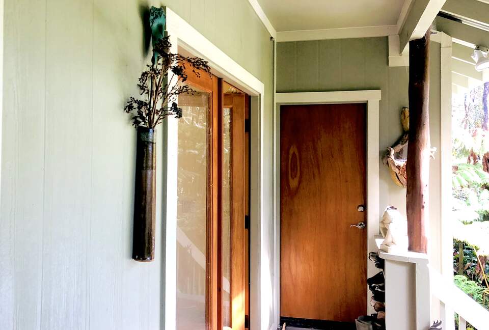 Volcano Black Bamboo House - Volcano, Big Island, Hawaii