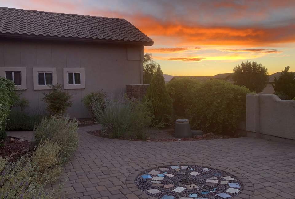 Desert Luxury - 25 Minutes to Sedona! - Cornville, Arizona