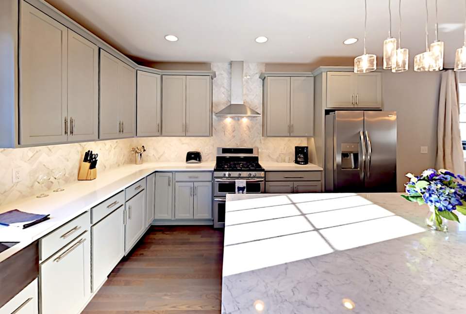 Waverly Luxury in Nashville - Nashville, Tennessee