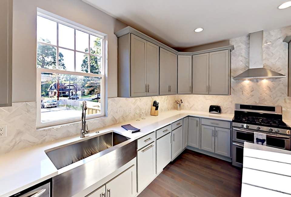 Waverly Luxury in Nashville - Nashville, Tennessee