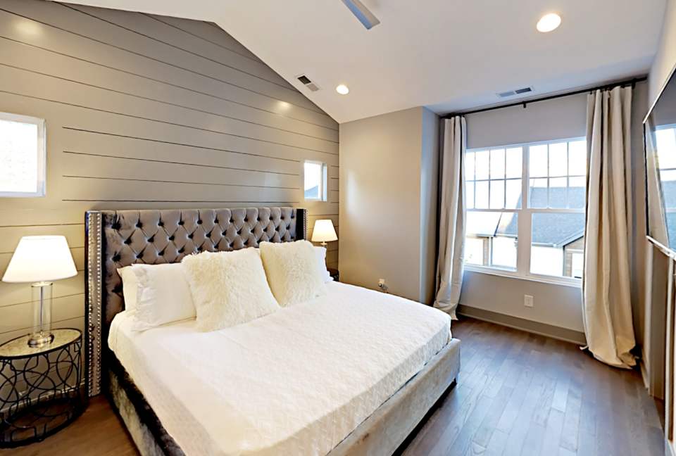 Waverly Luxury in Nashville - Nashville, Tennessee