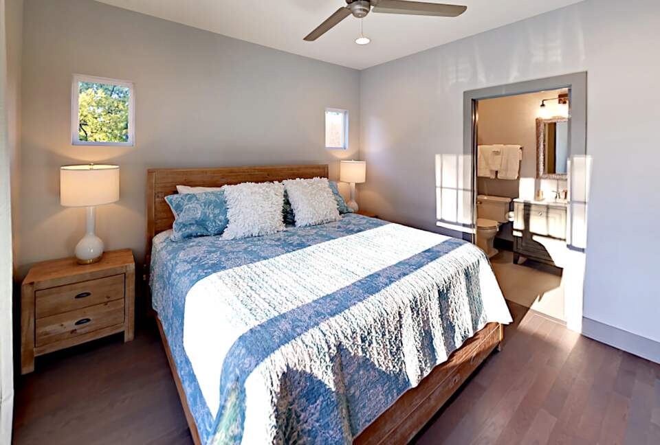 Waverly Luxury in Nashville - Nashville, Tennessee