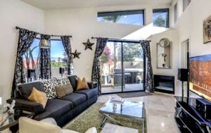 Modern Desert Townhome - Palm Springs, California