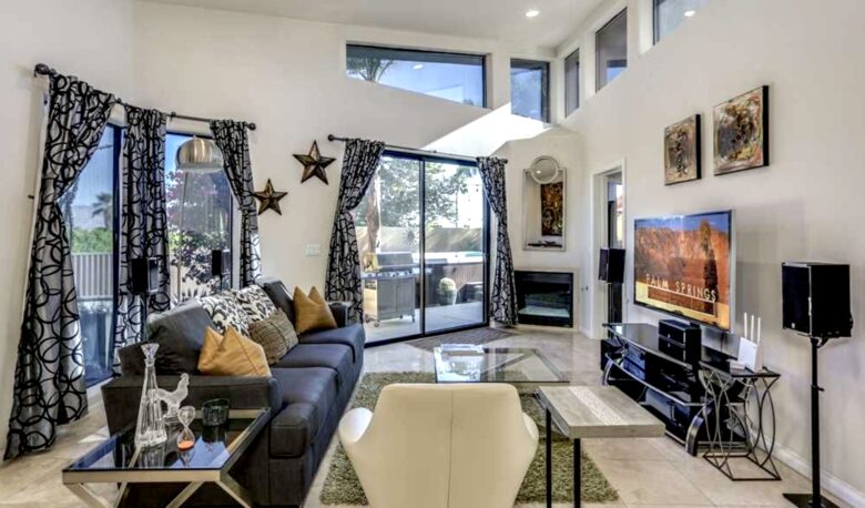 Modern Desert Townhome - Palm Springs, California