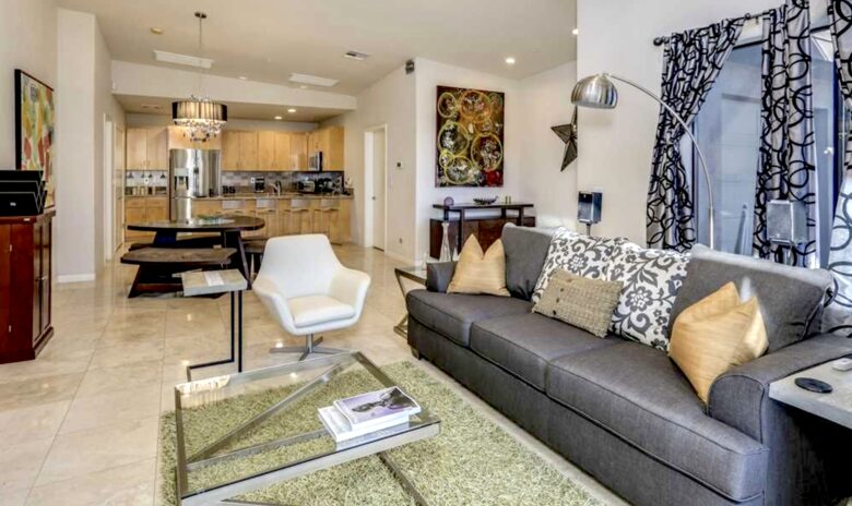 Modern Desert Townhome - Palm Springs, California