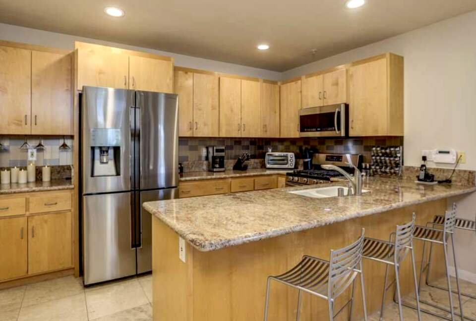 Modern Desert Townhome - Palm Springs, California