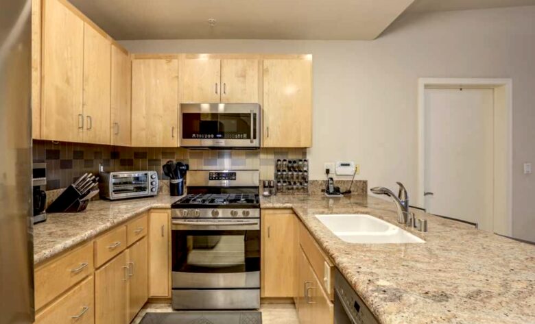 Modern Desert Townhome - Palm Springs, California