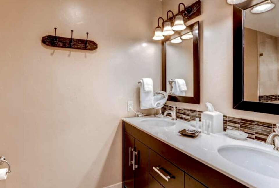 Beaver Creek Meadows Townhome - Beaver Creek, Colorado