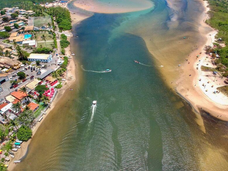 Barra do Jacuipe - Beach Front - Camaçari, Brazil