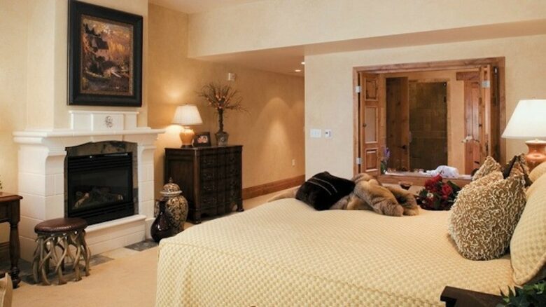 5-night stay in 3 Bedroom at The Residences at The Chateaux - Deer Valley, Utah