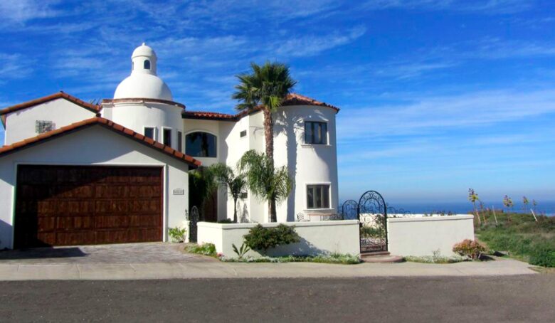 Casa de Perros Amarillos - Bajamar Oceanfront Resort - Ensenada, Mexico