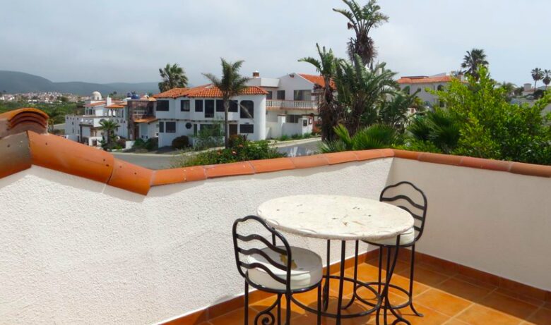 Casa de Perros Amarillos - Bajamar Oceanfront Resort - Ensenada, Mexico