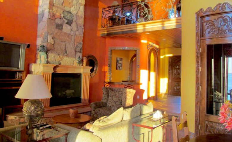 Casa de Perros Amarillos - Bajamar Oceanfront Resort - Ensenada, Mexico