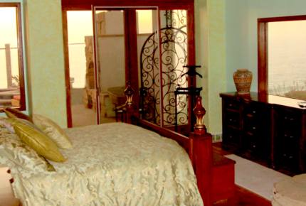 Casa de Perros Amarillos - Bajamar Oceanfront Resort - Ensenada, Mexico