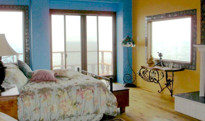 Casa de Perros Amarillos - Bajamar Oceanfront Resort - Ensenada, Mexico