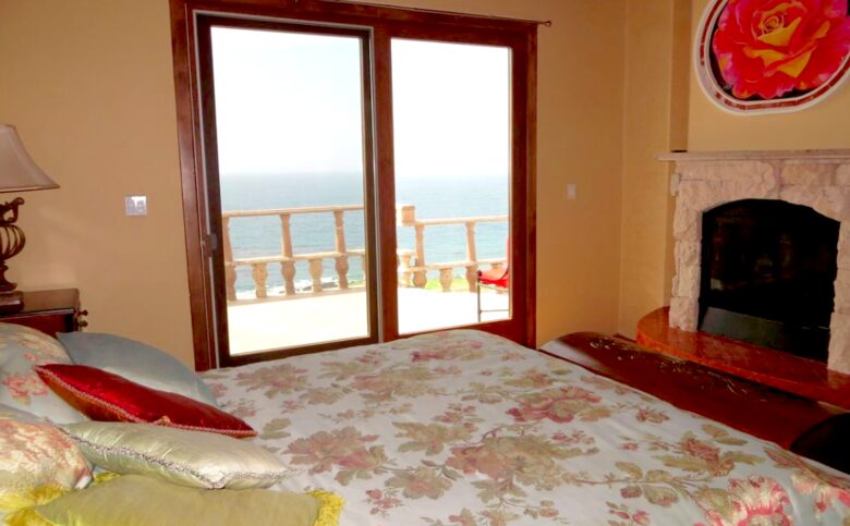 Casa de Perros Amarillos - Bajamar Oceanfront Resort - Ensenada, Mexico