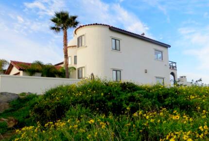 Casa de Perros Amarillos - Bajamar Oceanfront Resort - Ensenada, Mexico