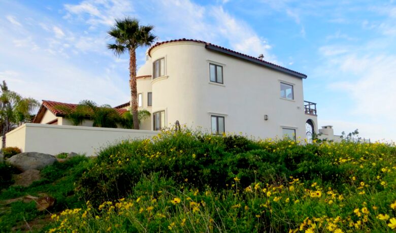 Casa de Perros Amarillos - Bajamar Oceanfront Resort - Ensenada, Mexico