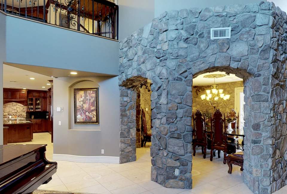 Las Vegas Mini Castle #1 (Double Down) - Las Vegas, Nevada