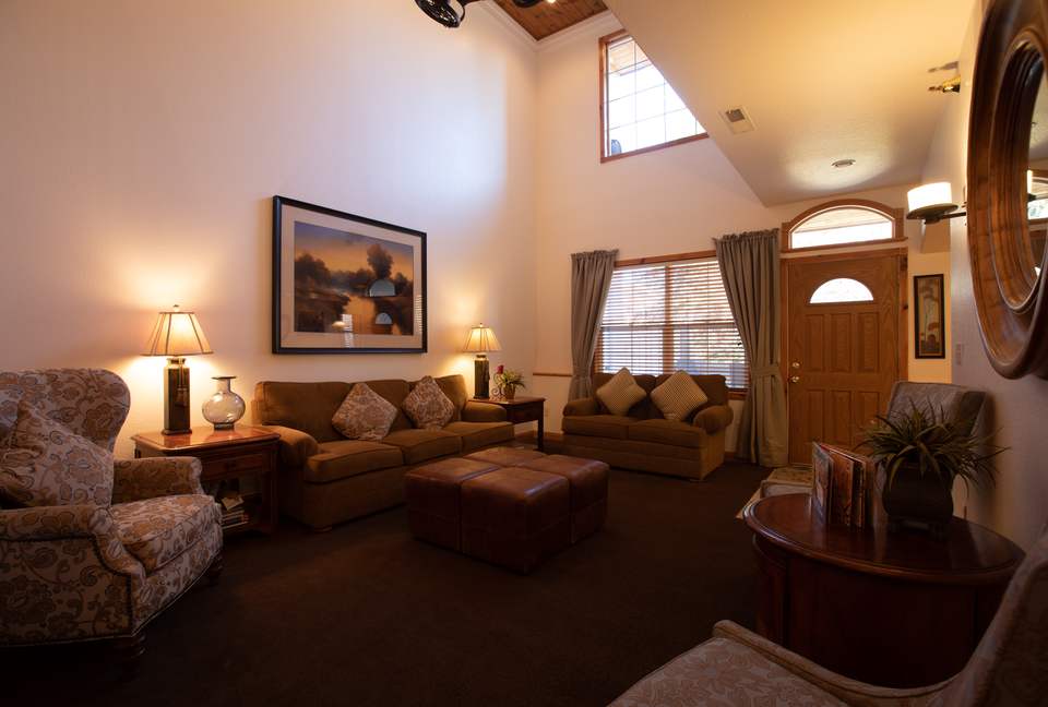 Swiss-Themed Luxurious Townhome - Midway, Utah