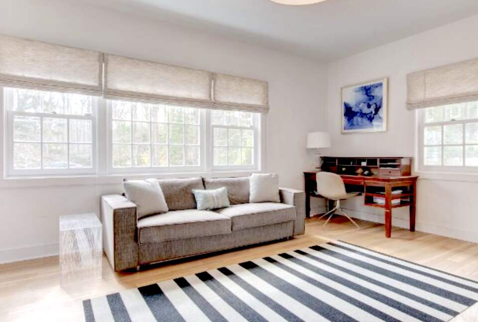 Lauras Lane - East Hampton, New York