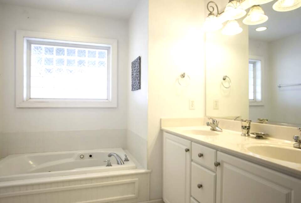 Beach Bijou - Duck, North Carolina